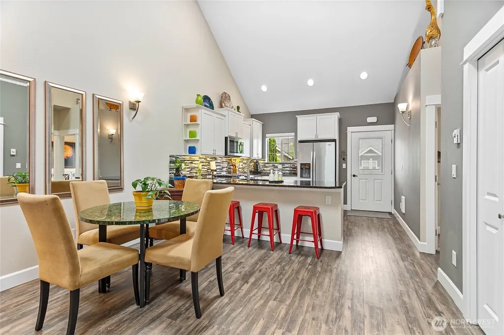 4749 Tidal Way Blaine WA 98230