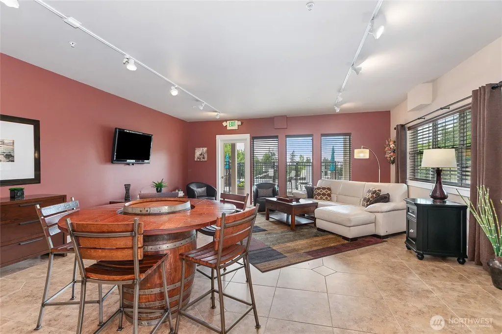 4749 Tidal Way Blaine WA 98230