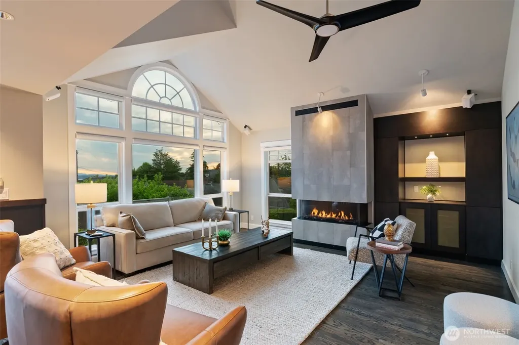 709 Maple Street Edmonds WA 98020