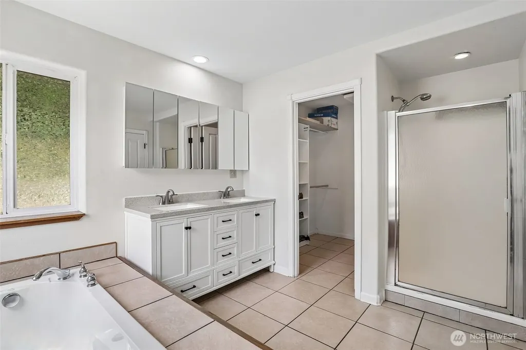 138 Marian Lane Ariel WA 98603