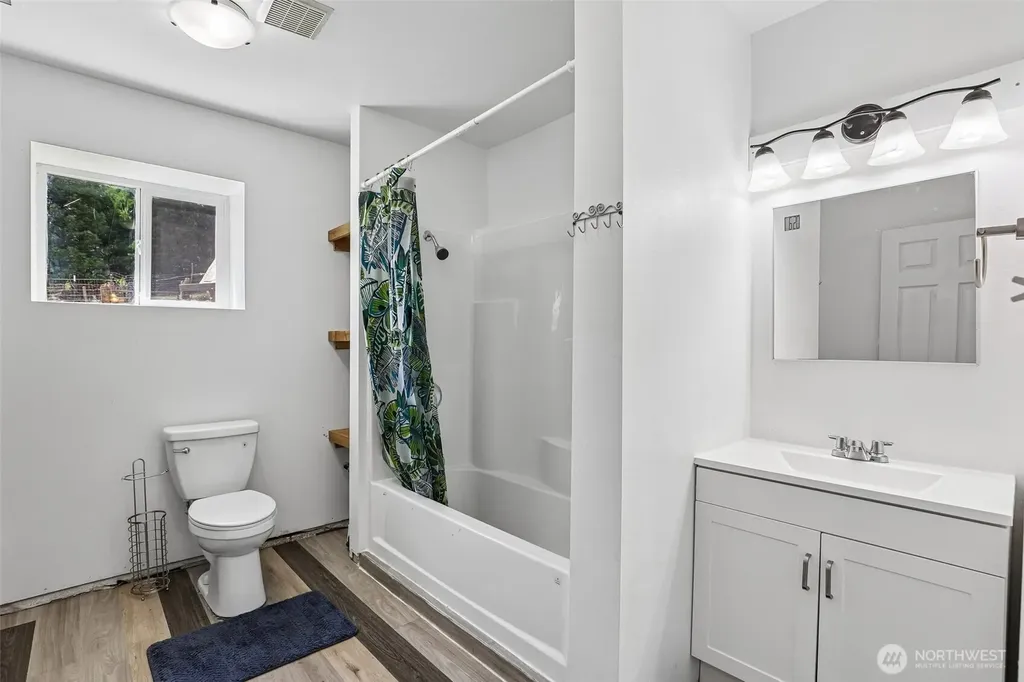 138 Marian Lane Ariel WA 98603