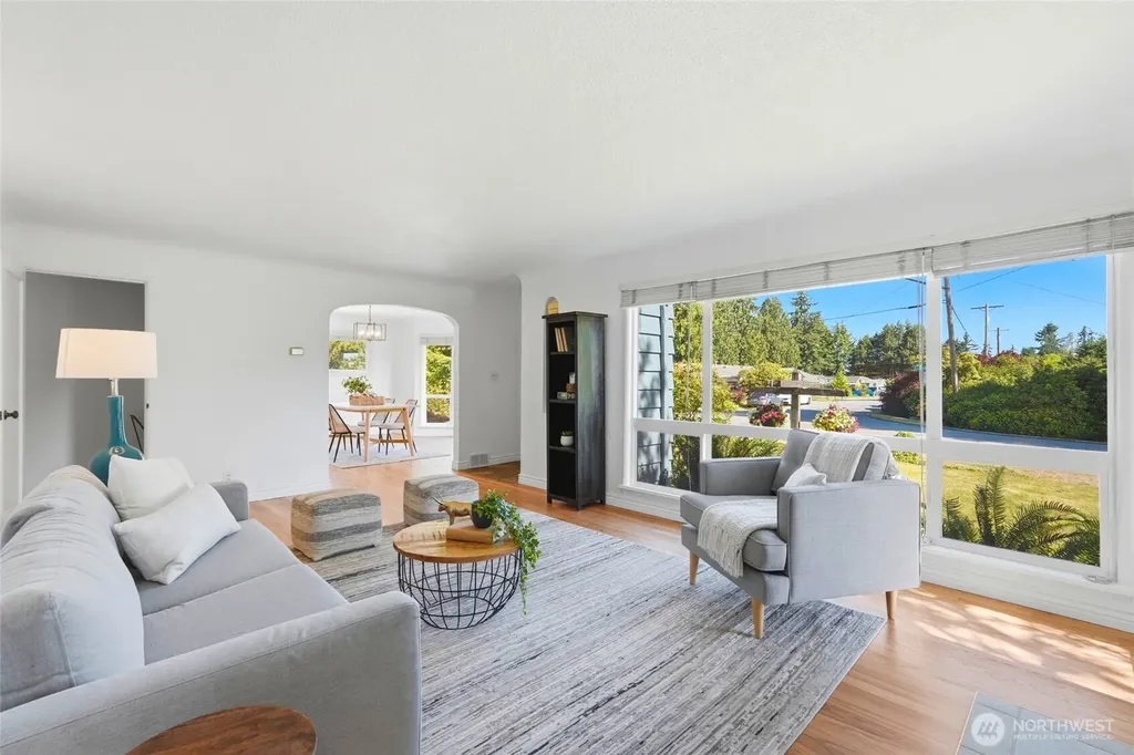 418 Magnolia Avenue Everett WA 98203