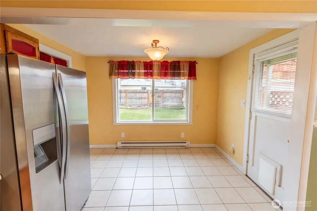 84 D Street NE Ephrata WA 98823