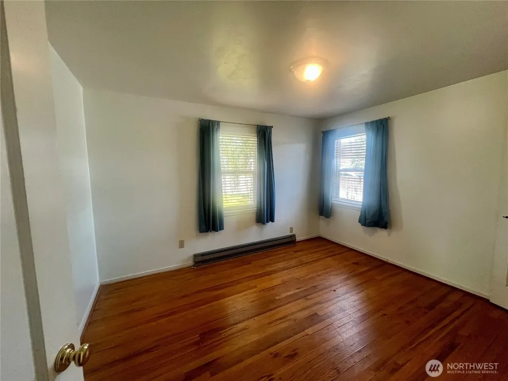 84 D Street NE Ephrata WA 98823