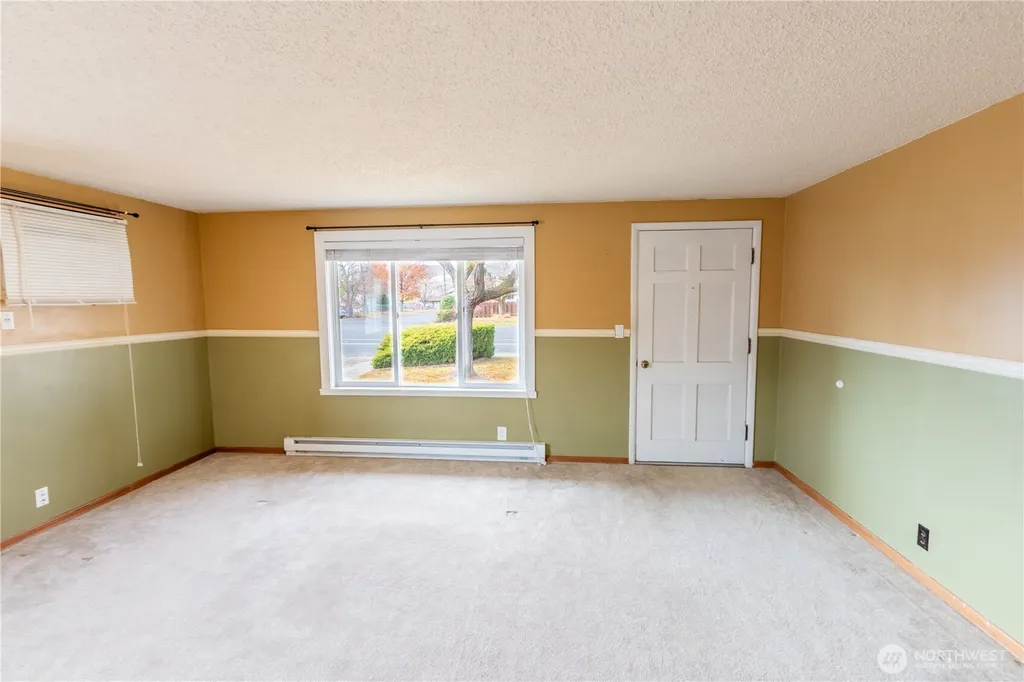 84 D Street NE Ephrata WA 98823