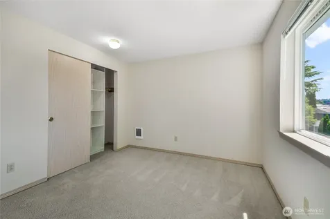 4604 76 Avenue NE Marysville WA 98270