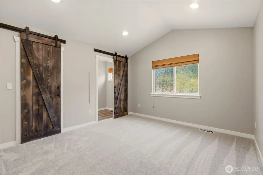 8517 36th Avenue NE Marysville WA 98270