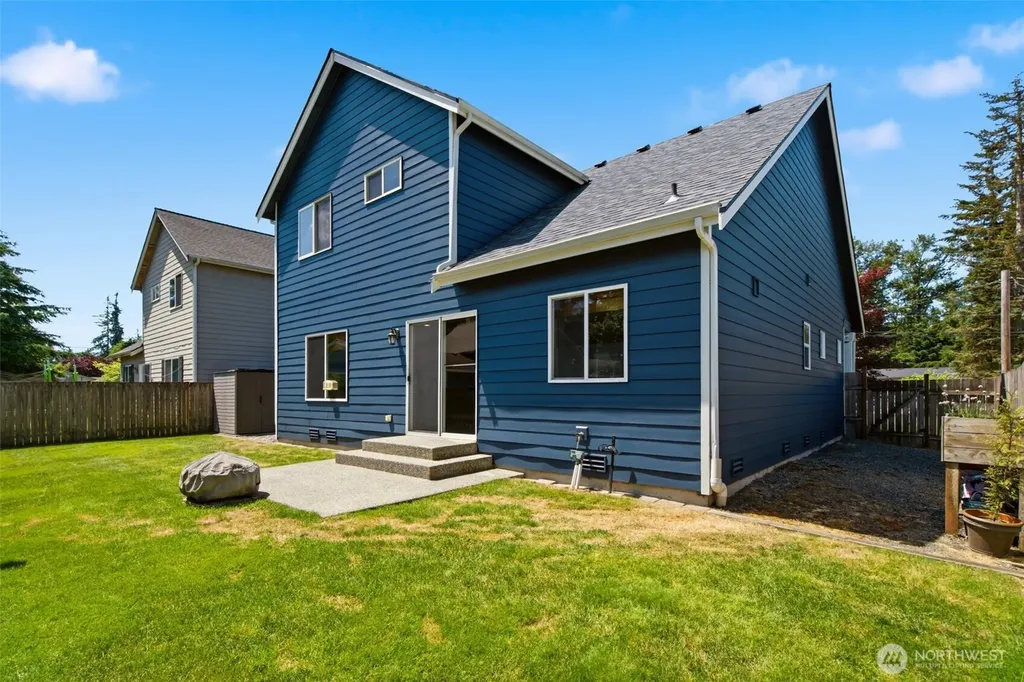 8517 36th Avenue NE Marysville WA 98270