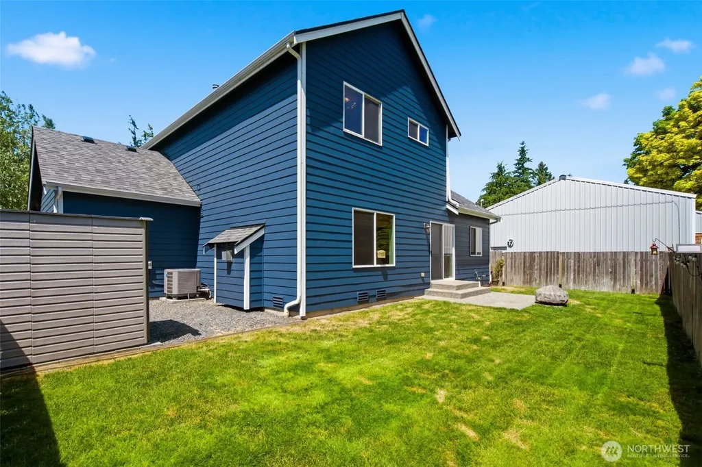8517 36th Avenue NE Marysville WA 98270