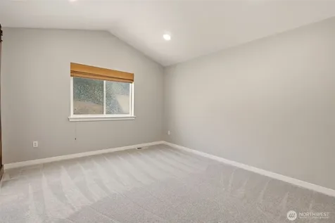 8517 36th Avenue NE Marysville WA 98270