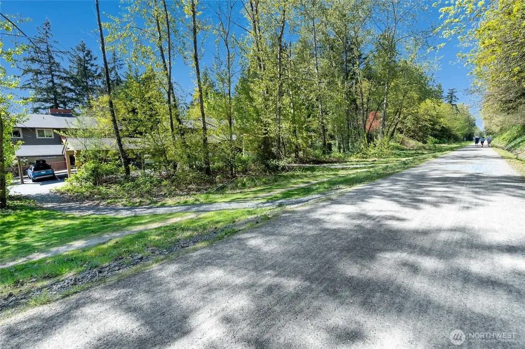 11056 NE 33rd Place Bellevue WA 98004