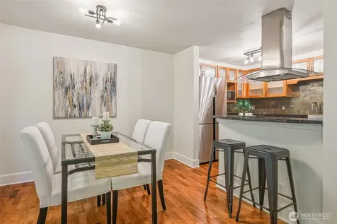 11056 NE 33rd Place Bellevue WA 98004