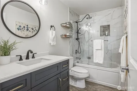 11056 NE 33rd Place Bellevue WA 98004