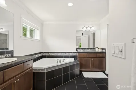 12102 NE 174th Street Bothell WA 98011