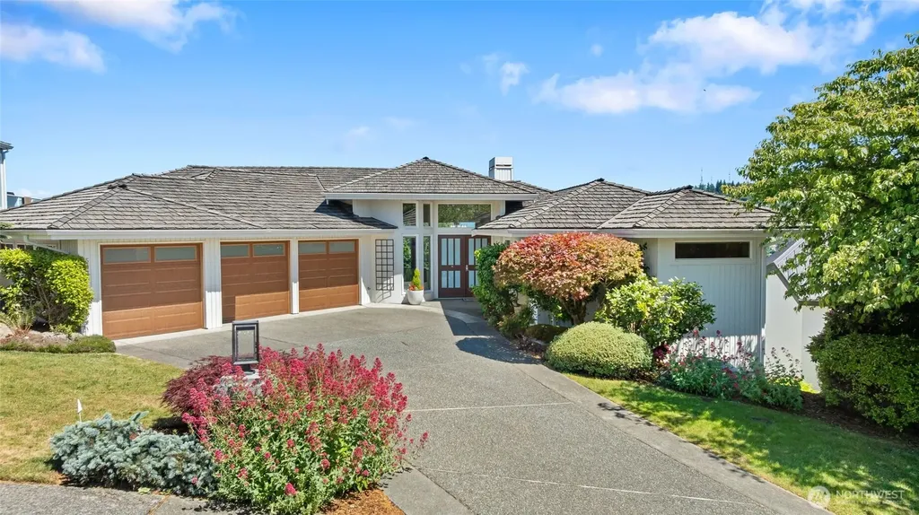 5432 156th Avenue SE Bellevue WA 98006