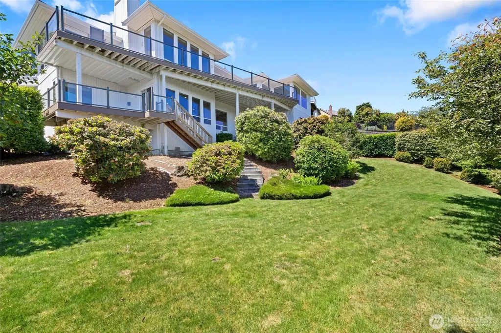 5432 156th Avenue SE Bellevue WA 98006