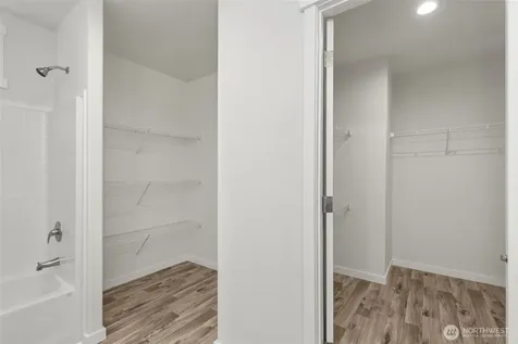 6772 NE Whidbey Drive Silverdale WA 98340