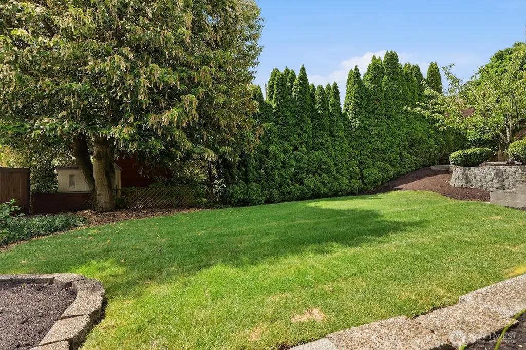 7736 38th Avenue SW Seattle WA 98126