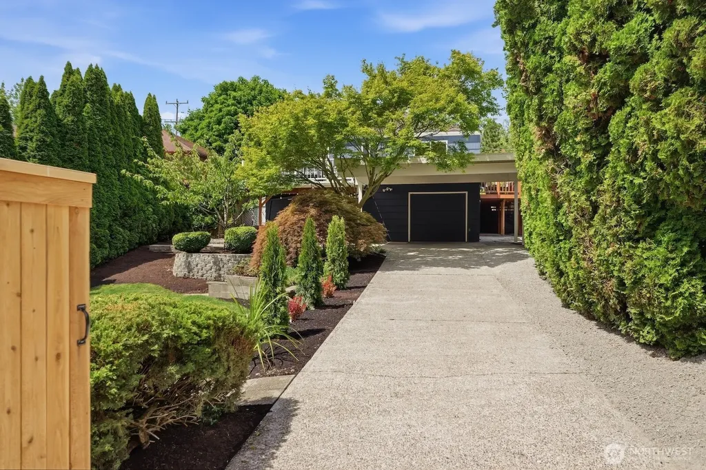 7736 38th Avenue SW Seattle WA 98126