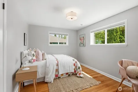 7736 38th Avenue SW Seattle WA 98126