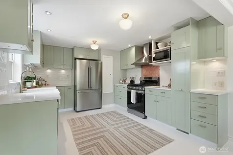 7736 38th Avenue SW Seattle WA 98126