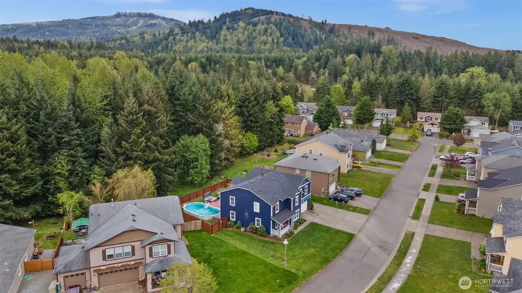 20723 197th Avenue E Orting WA 98360