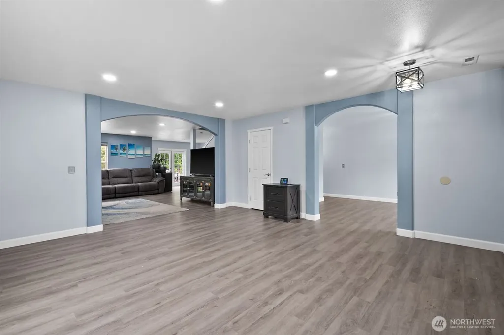 20723 197th Avenue E Orting WA 98360