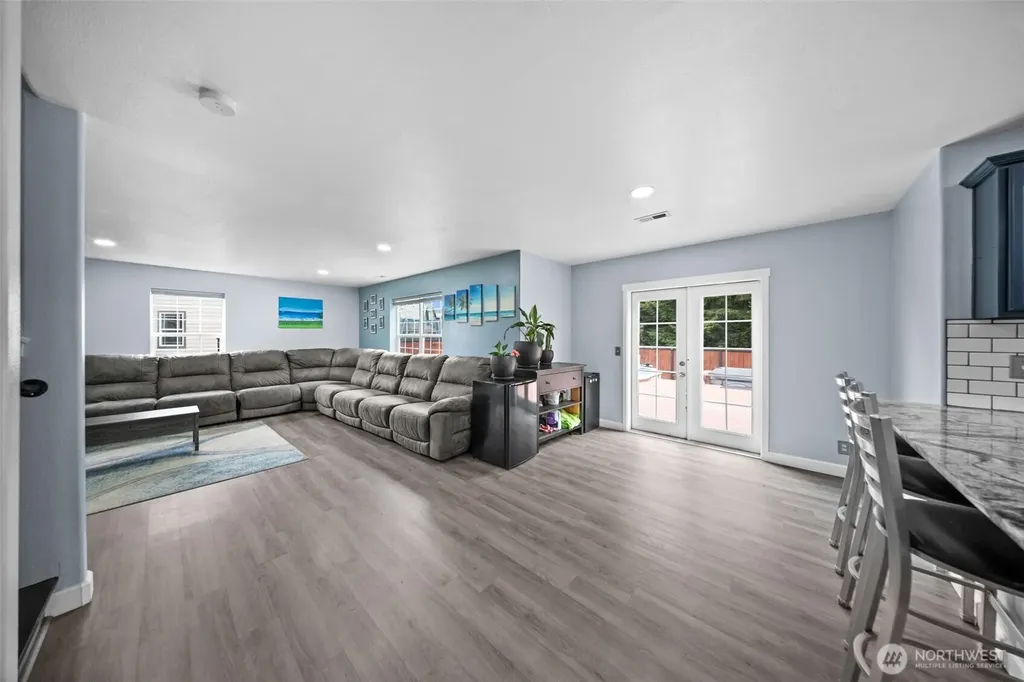 20723 197th Avenue E Orting WA 98360