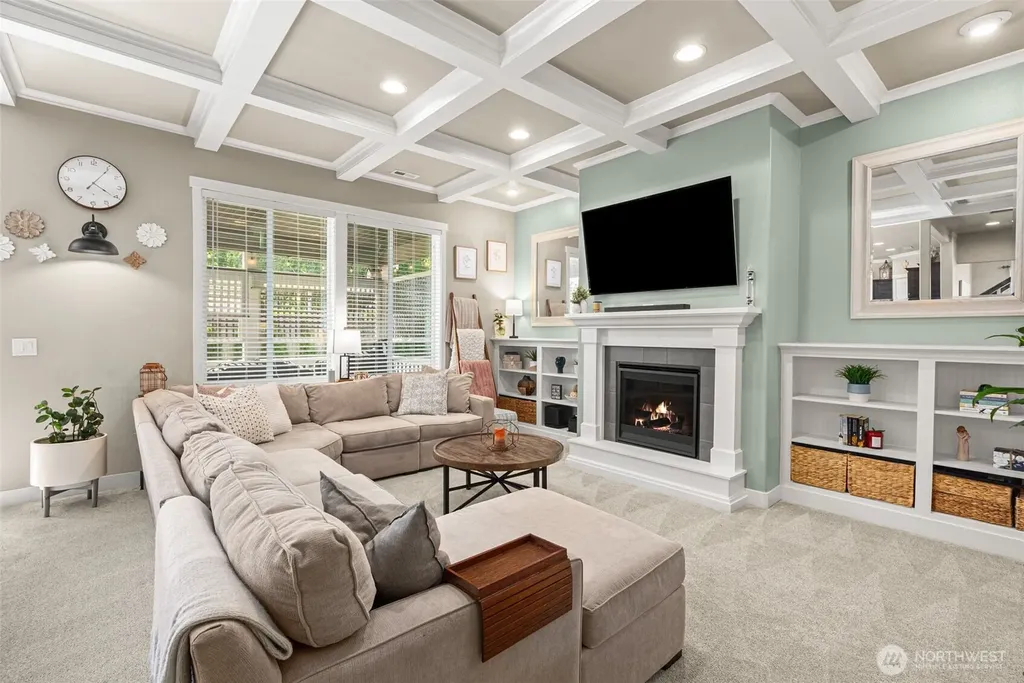 787 NW Dresden Court Bremerton WA 98311
