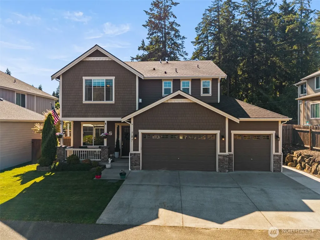 787 NW Dresden Court Bremerton WA 98311