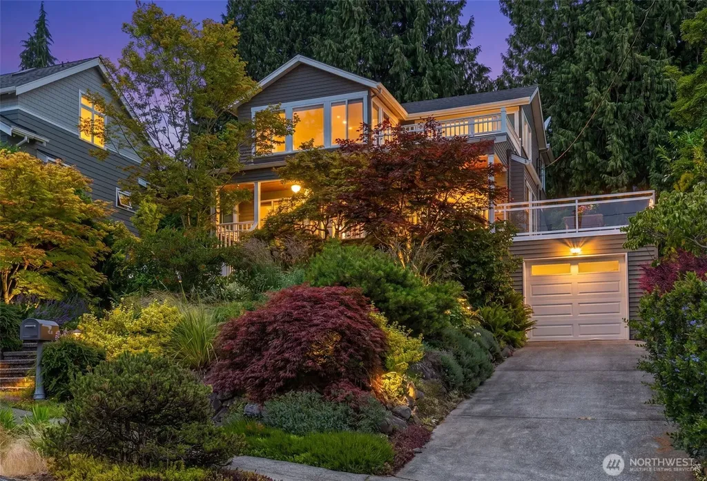 4821 53rd Avenue S Seattle WA 98118