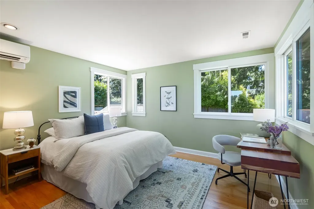 4821 53rd Avenue S Seattle WA 98118