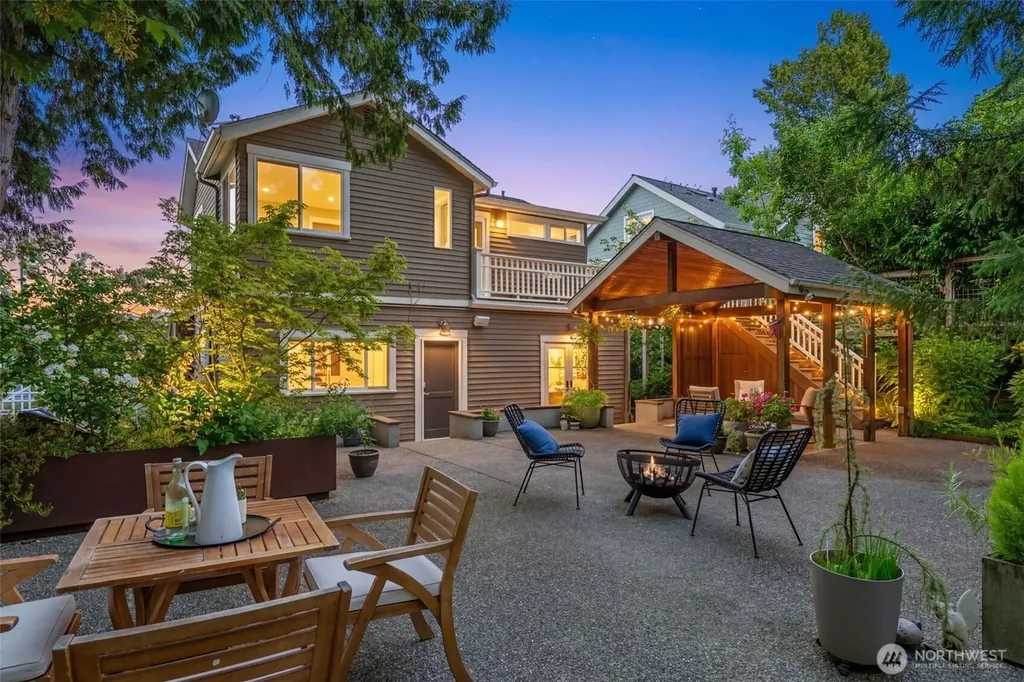 4821 53rd Avenue S Seattle WA 98118