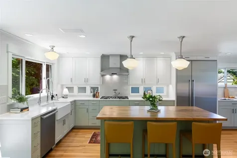 4821 53rd Avenue S Seattle WA 98118