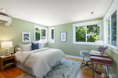 4821 53rd Avenue S Seattle WA 98118
