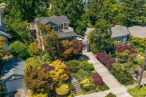 4821 53rd Avenue S Seattle WA 98118