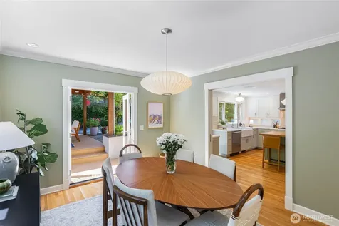 4821 53rd Avenue S Seattle WA 98118