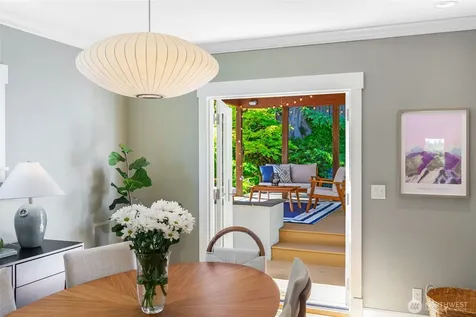 4821 53rd Avenue S Seattle WA 98118