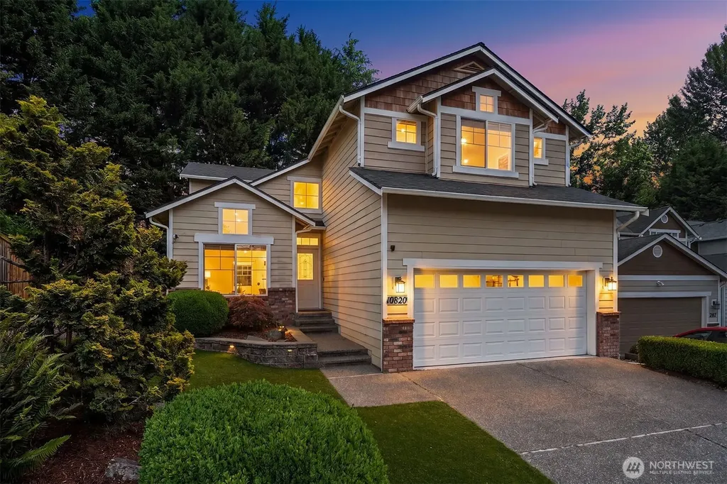 10820 NE 144th Court Kirkland WA 98034