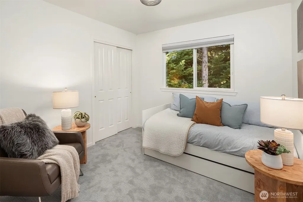 10820 NE 144th Court Kirkland WA 98034