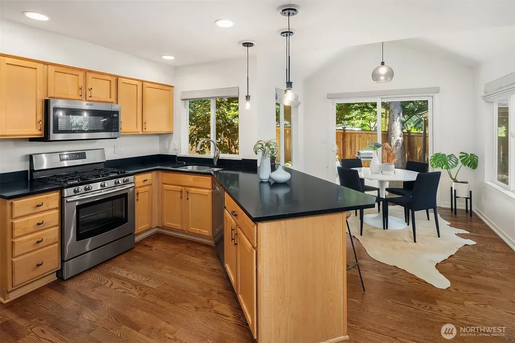 10820 NE 144th Court Kirkland WA 98034