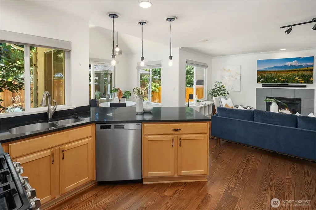 10820 NE 144th Court Kirkland WA 98034
