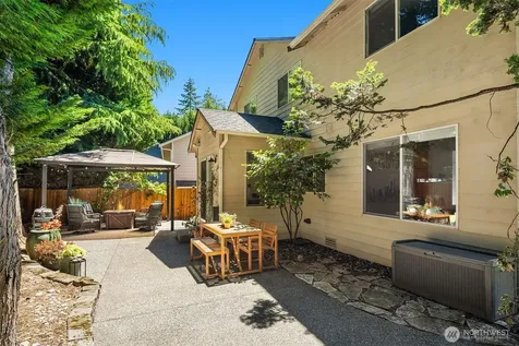 10820 NE 144th Court Kirkland WA 98034