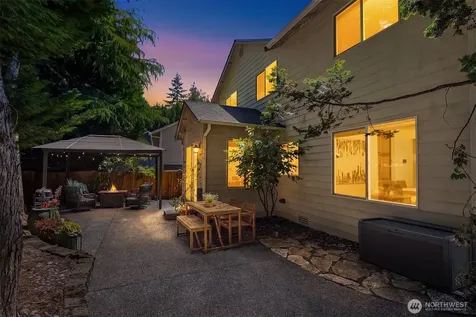 10820 NE 144th Court Kirkland WA 98034
