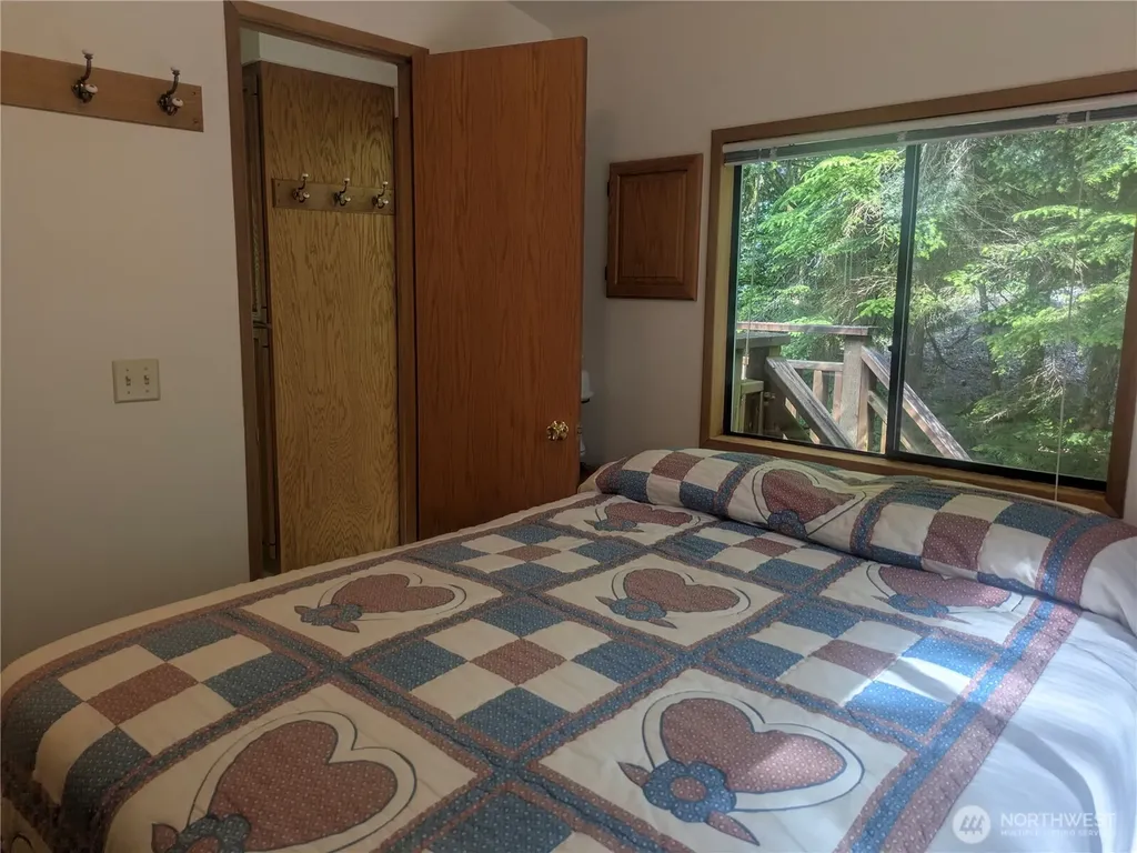 44787 Kachess Trail Concrete WA 98237