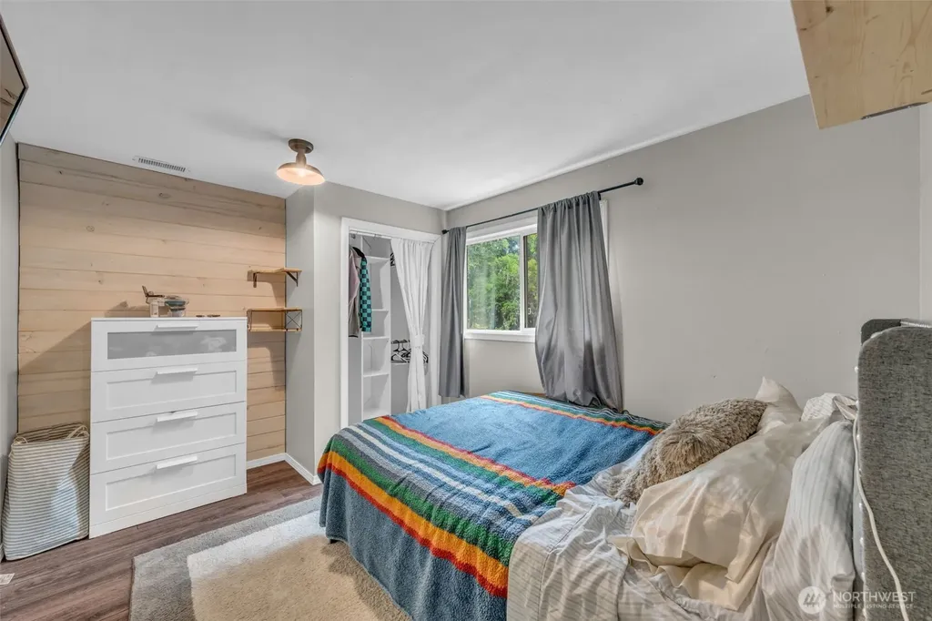 7622 234th Street SW Edmonds WA 98026