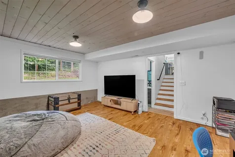 7622 234th Street SW Edmonds WA 98026