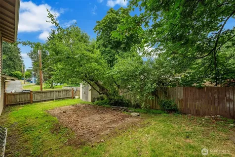 7622 234th Street SW Edmonds WA 98026