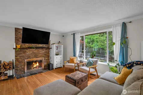 7622 234th Street SW Edmonds WA 98026