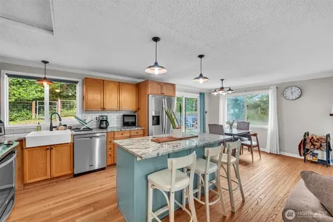 7622 234th Street SW Edmonds WA 98026